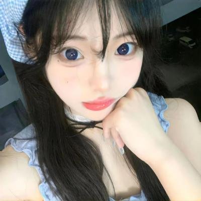 她不知道那些鸟的名字